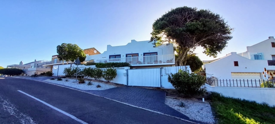 4 Bedroom Property for Sale in Vermont Western Cape